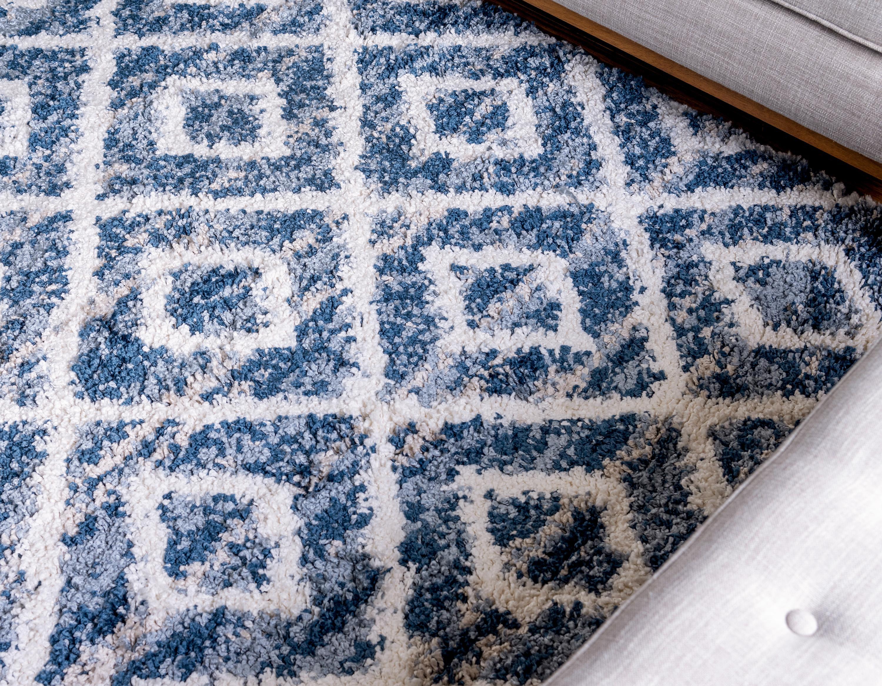 Roderick - Diamond Pattern Shaggy Rug