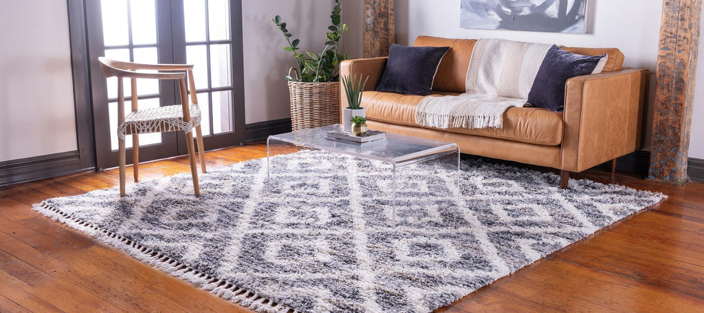 Roderick - Diamond Pattern Shaggy Rug