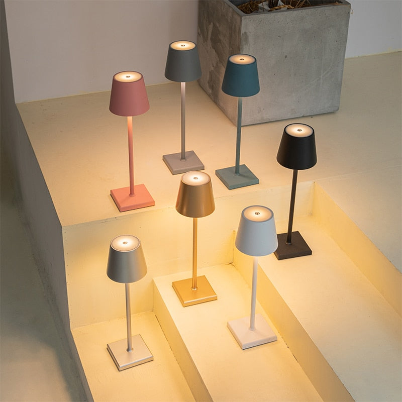 Hotel Style Cordless Touch Lamp