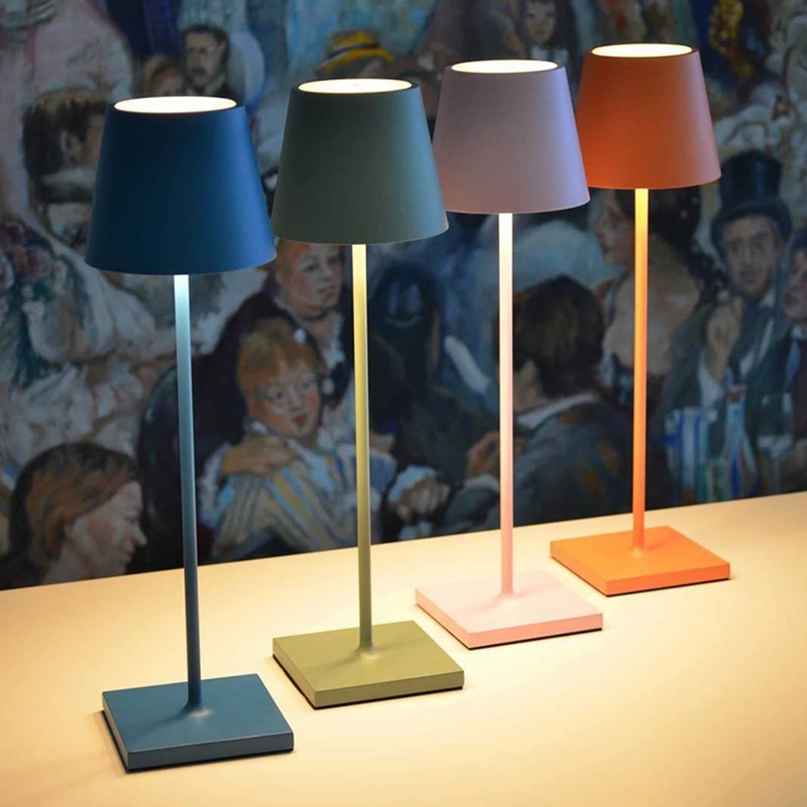 Hotel Style Cordless Touch Lamp
