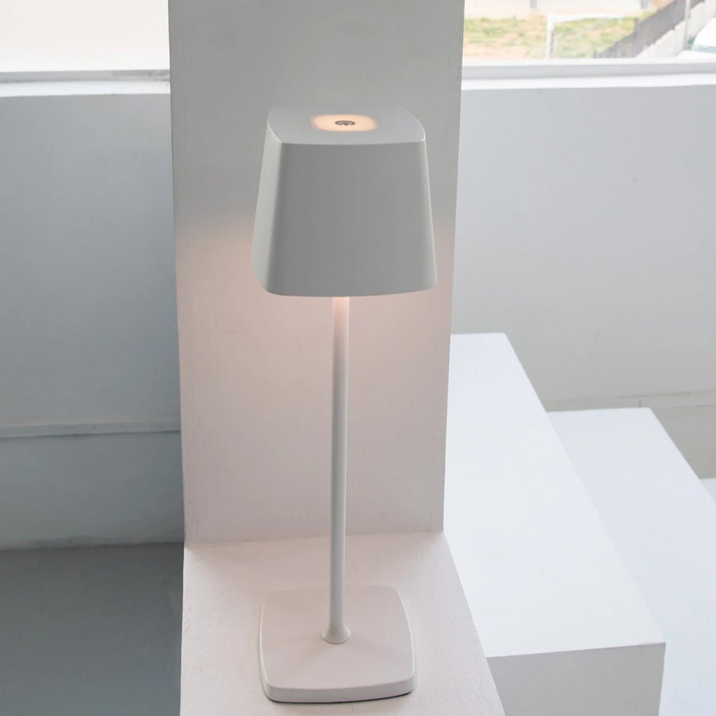 Flexilamp™ Portable Table Lamp