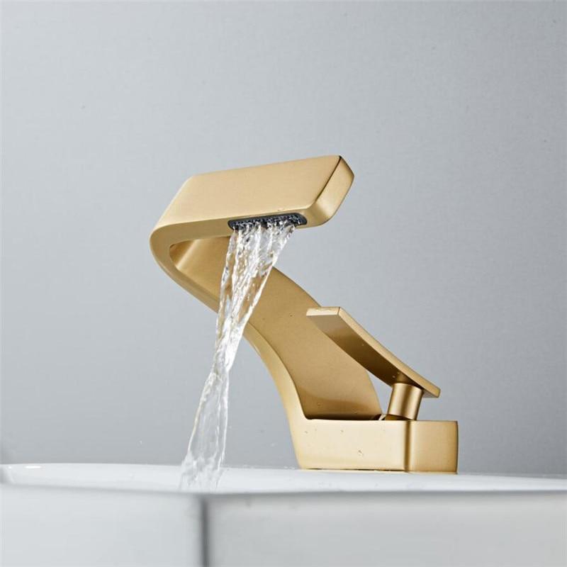 Felton - Modern Bathroom Mixer Faucet
